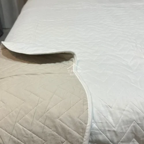 Cubrecama Super King 2.65 x 2.85mts