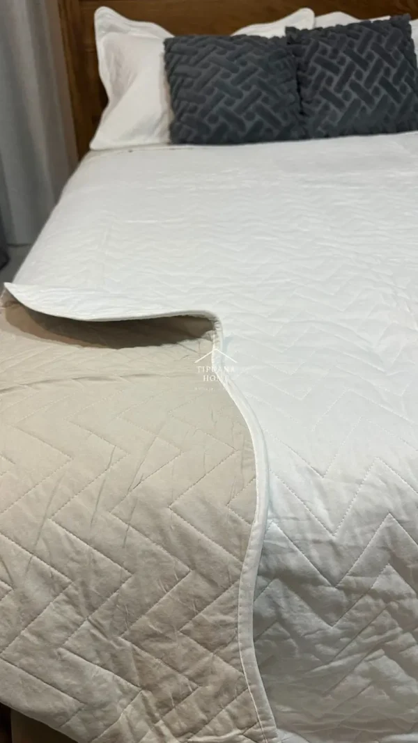 Cubrecama Super King 2.65 x 2.85mts