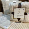 combo-manta-finesse-marfil-fundas-beige Combo Manta Finesse + 2 fundas