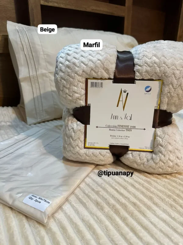 combo-manta-finesse-marfil-fundas-beige Combo Manta Finesse + 2 fundas